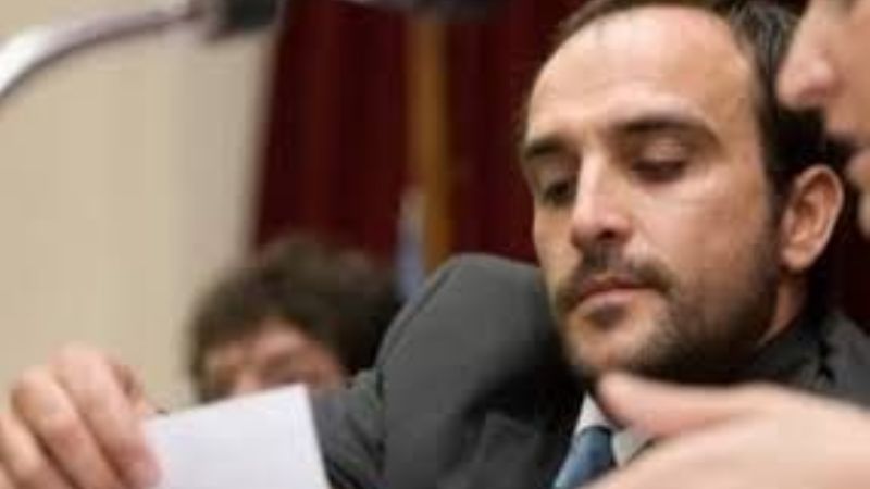 Según Hernández Jrs. no son 9, sino 20 los acomodados nombrados