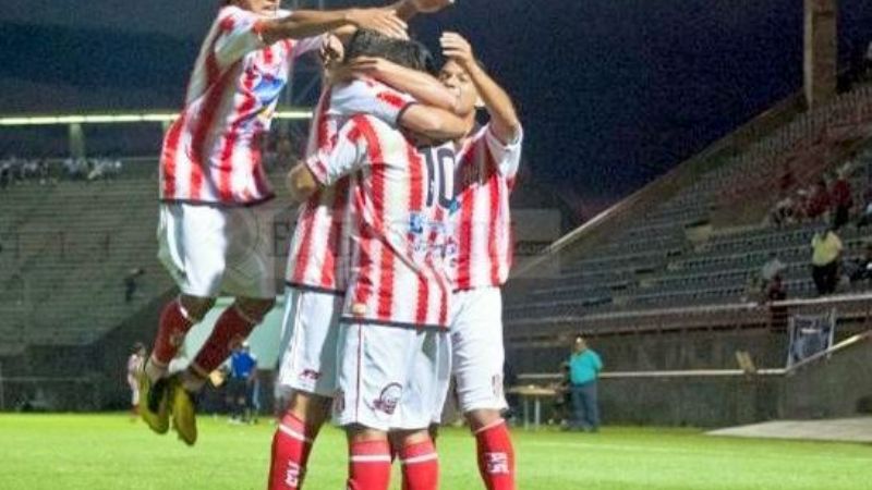 Villa Cubas con Fernández, va el domingo, a las 19.30 hs.