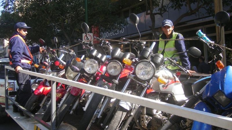 Un total 373 motos secuestradas por el no uso del casco