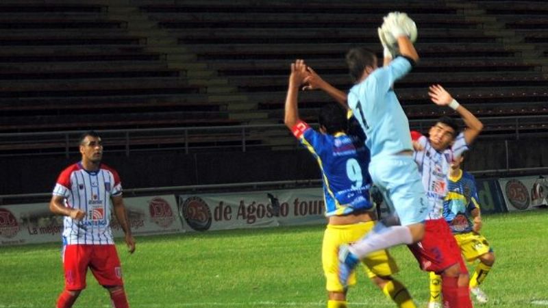 Policial empató 0 a 0 con Unión y todavía no zafa