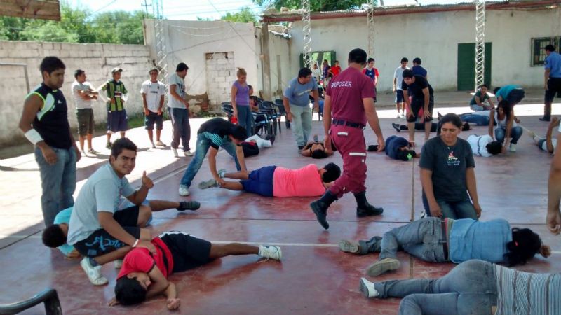 El grupo GER capacitó a la Brigada Verde en Siján