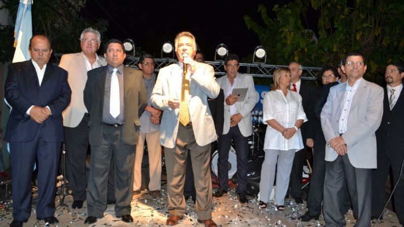 Barrionuevo inauguró nueve sede de U.T.H.G.R.A. en La Rioja