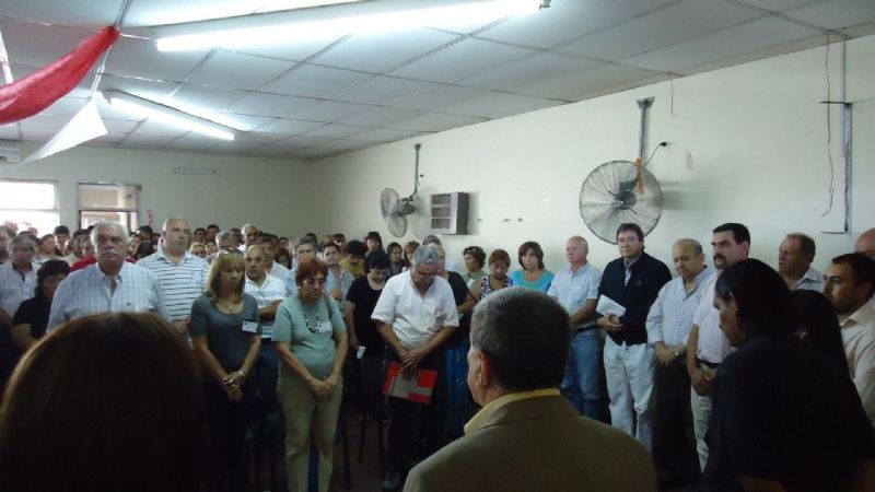 Un minuto de silencio por Pablo Bordón