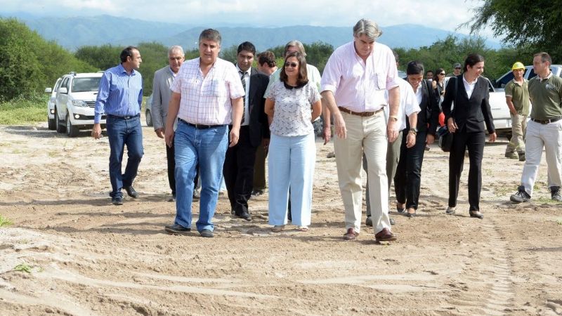 Pusieron en funcionamiento el Sifón de Cruce del Río del Valle