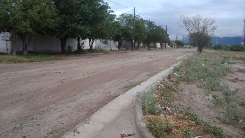 Pavimentación sobre calle Félix Avellaneda