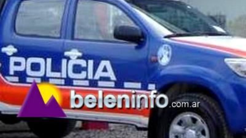 Se durmió y volcó en Belén
