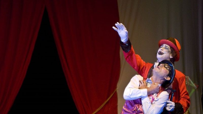 El teatro de la región invade la ciudad