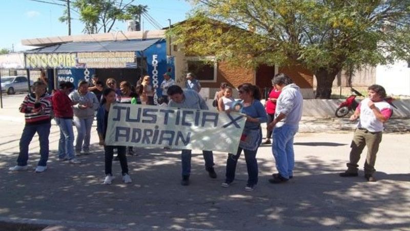 Manifestación en la Fiscalía de Recreo