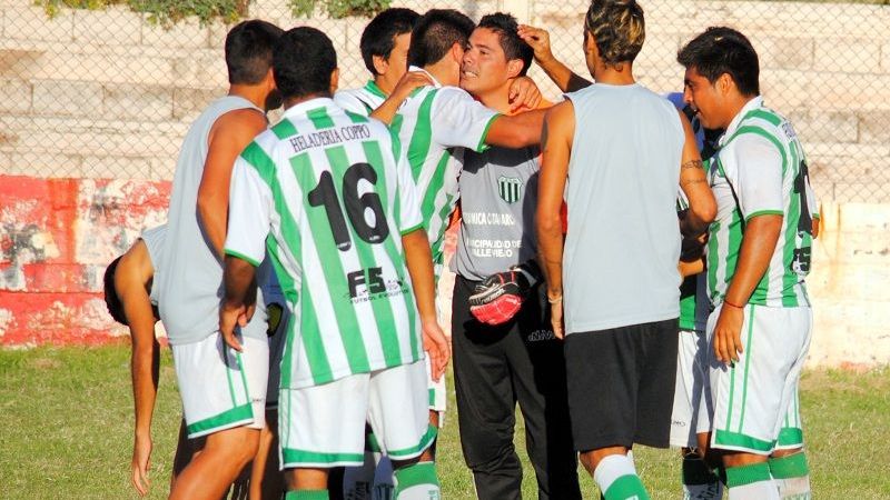 El “Santo de la Angustia” venció por penales a Esquiú y sigue en el TDI
