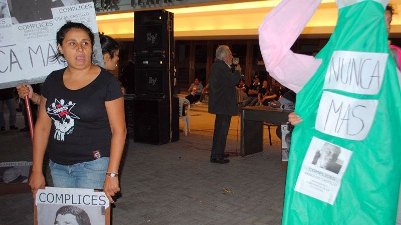 Escrache a colaboradores civiles del “proceso” en Catamarca