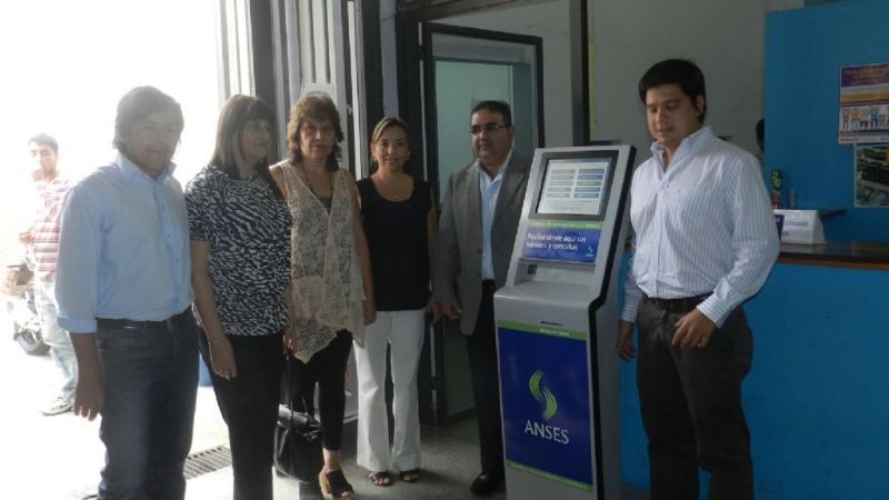 Terminal de ANSES en la Oficina de Empleo