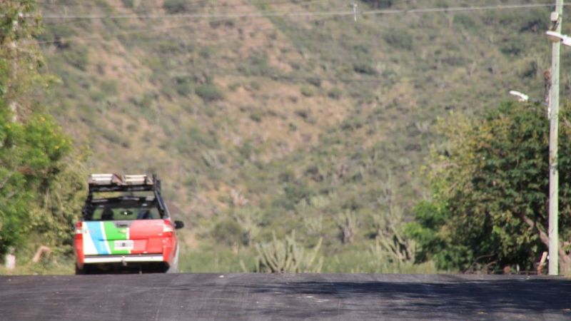 Pavimentación completa en el barrio Centenario