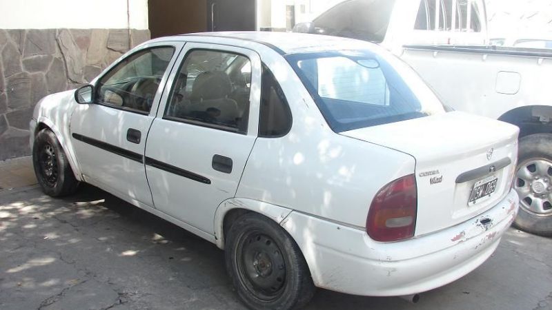 Secuestran un auto con pedido de La Rioja