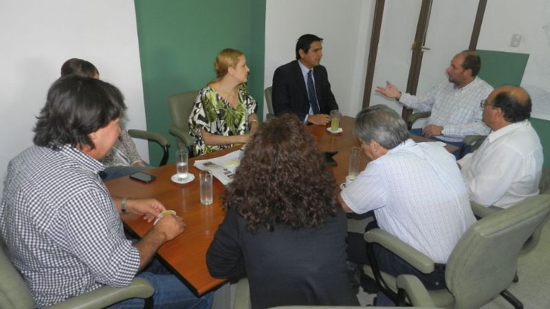 La Capital acuerda acciones con el Colegio de Geólogos