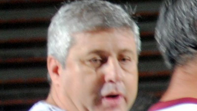 Priseajniuk llegó al "límite" de los dos empates y lo echaron