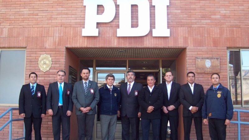 Gutiérrez se reunió con pares de Chile