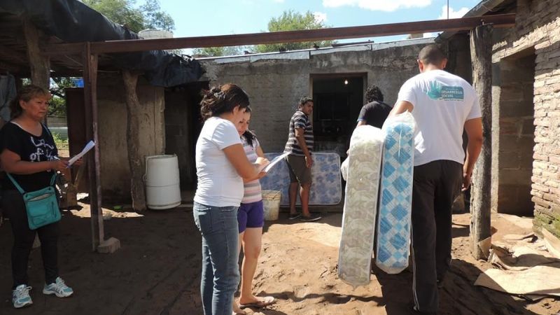 Asistencia a damnificados por el temporal en La Paz y Capayán