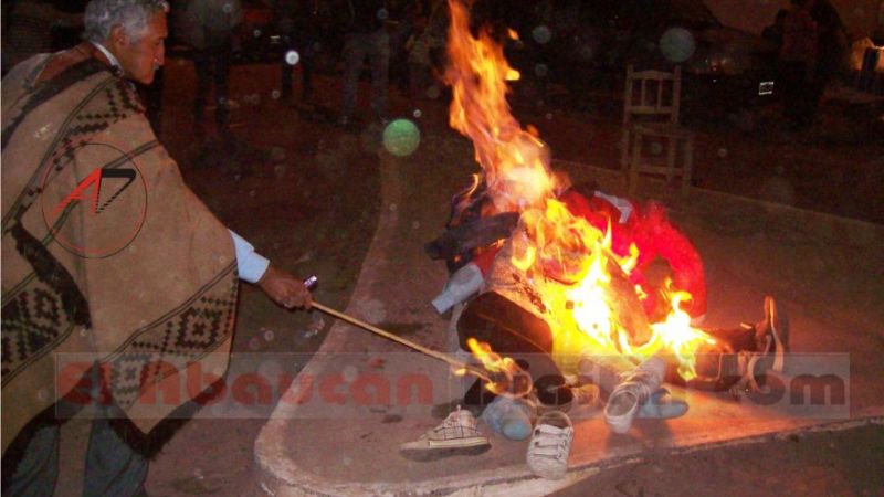 Una multitud festejó la llegada del carnaval en Fiambalá