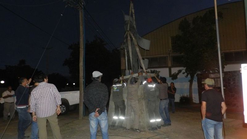 Se inaugura monumento en homenaje a los caídos en Malvinas