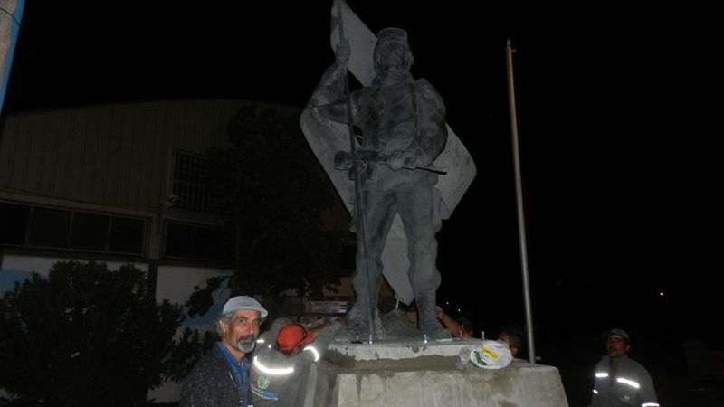 Se inaugura monumento en homenaje a los caídos en Malvinas