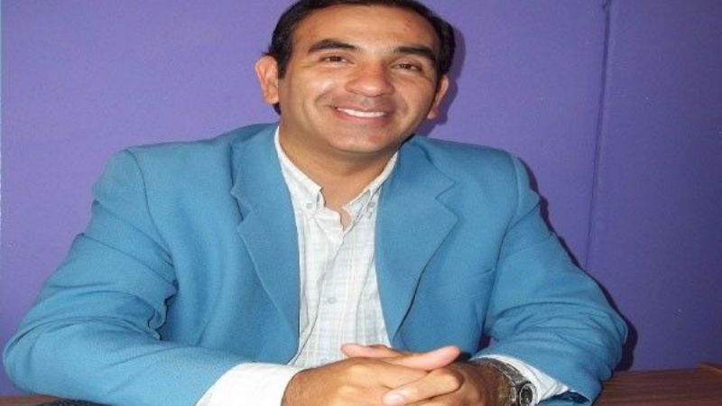 Concejal pide que se identifiquen los vehículos oficiales