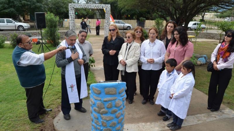 Inauguraron remodelada plaza en Las Esquinas