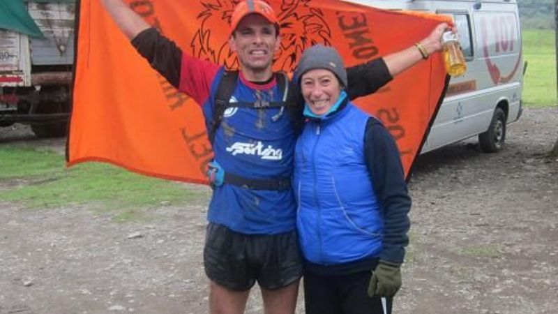 Marcelo Zerdan "leonazo" en rodeo ajeno