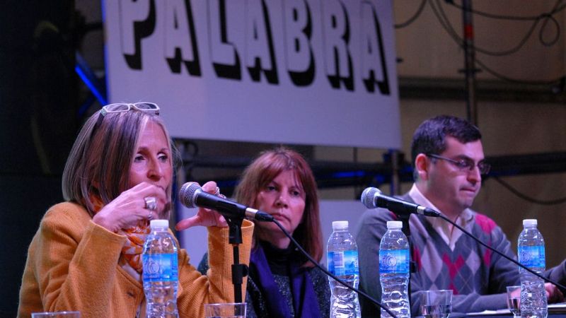 Autores de la región brindaron un panorama de la historia literaria del NOA