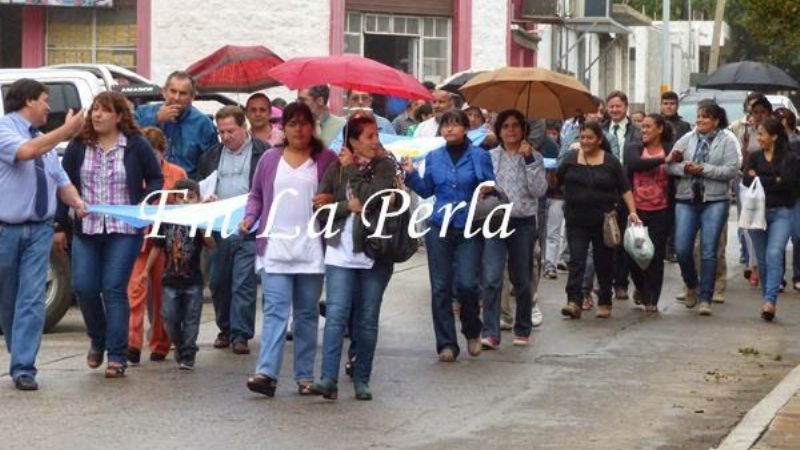 Nuevamente marchan por la OSEP