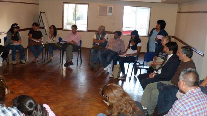 El Gobierno se reunió con organizaciones vecinales