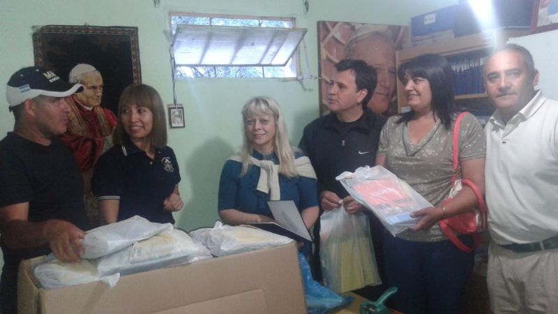 Entrega de Kits escolares al Colegio Juan Pablo ll