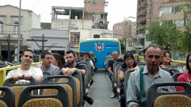 El colectivo turístico recorre los atractivos de la ciudad