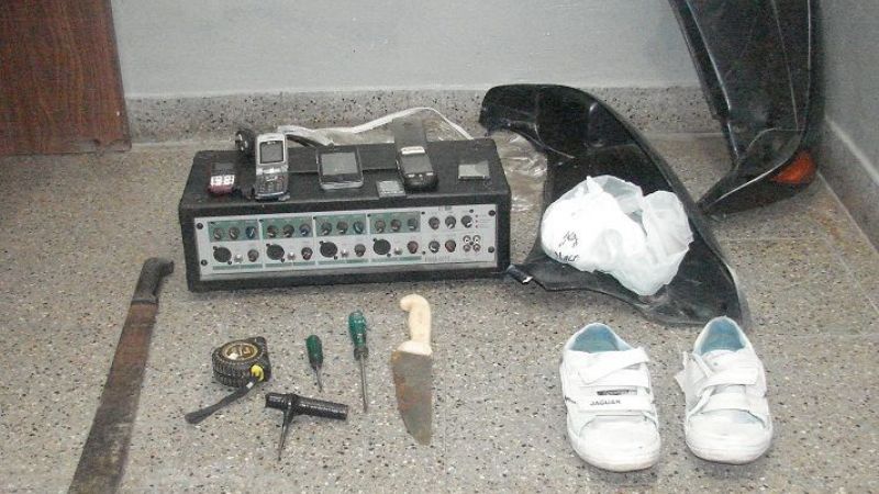 En megaoperativo secuestran 250 motos, $20.000 falsos, droga y pistolas