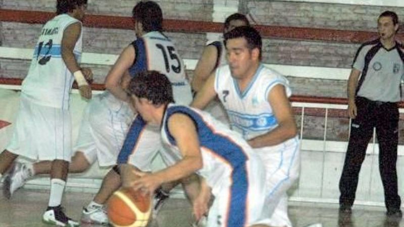 Hindú-Juventud por la 4ta. fecha; Red Star ganó el clásico