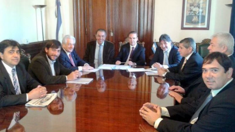 Actualizar multas laborales de acuerdo al salario mínimo vigente