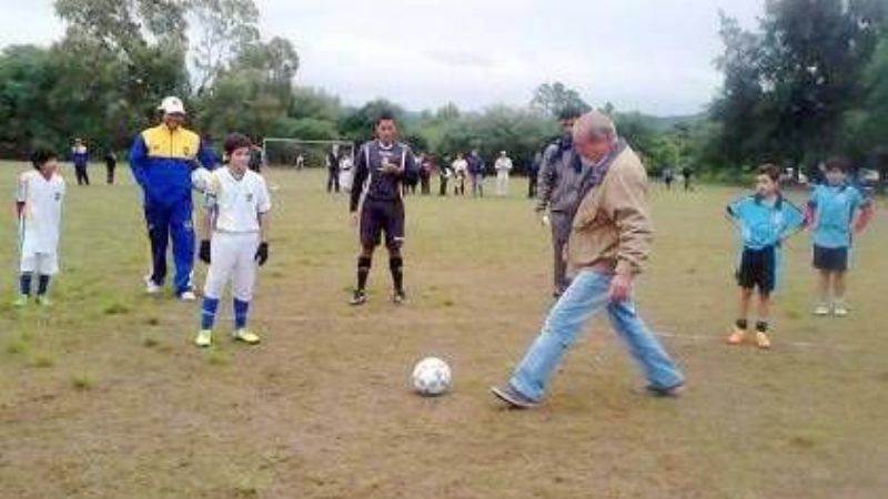 Juegan los pibes chacareros