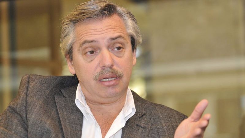 Llega Alberto Fernández