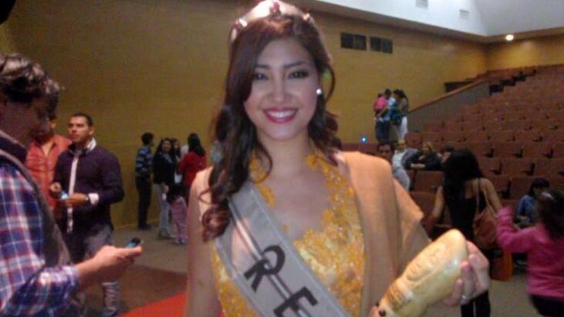 Antonella Tua, la Reina de Capital para el Poncho