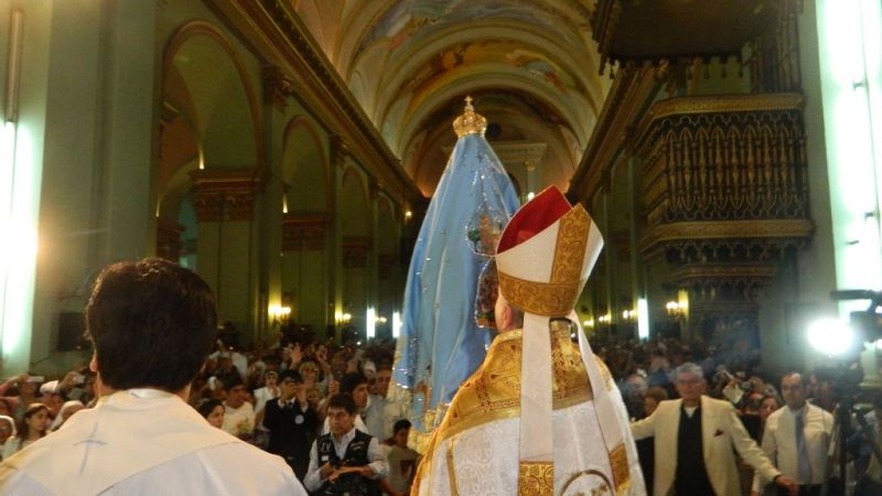 Catamarca dio inicio a las fiestas marianas en vísperas de la canonización de dos Papas