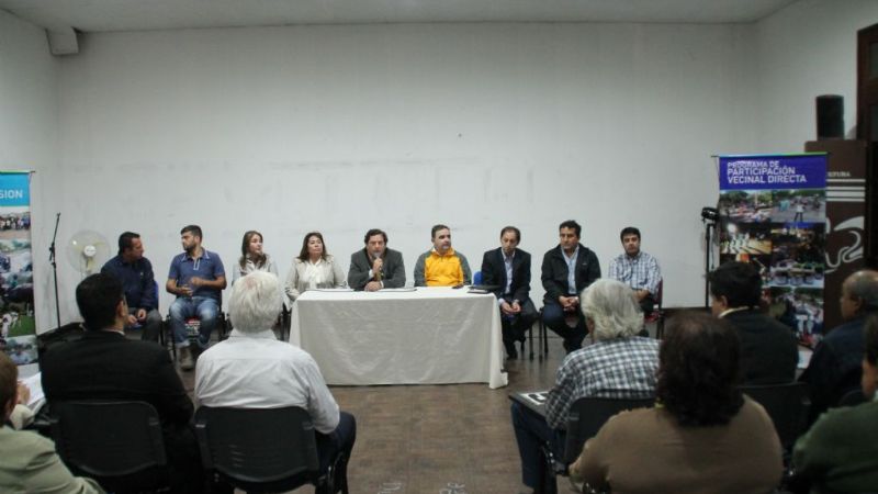 Jalil presentó propuestas de participación vecinal