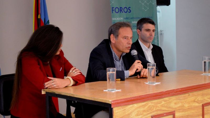 Debatieron sobre el potencial de un parque eólico en Catamarca