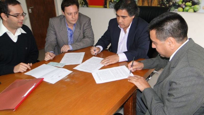 Producción adelantó fondos a Pomán para comprar la nuez