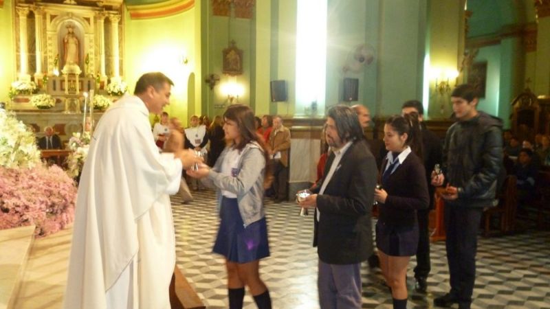 Educación homenajeó a la Virgen del Valle