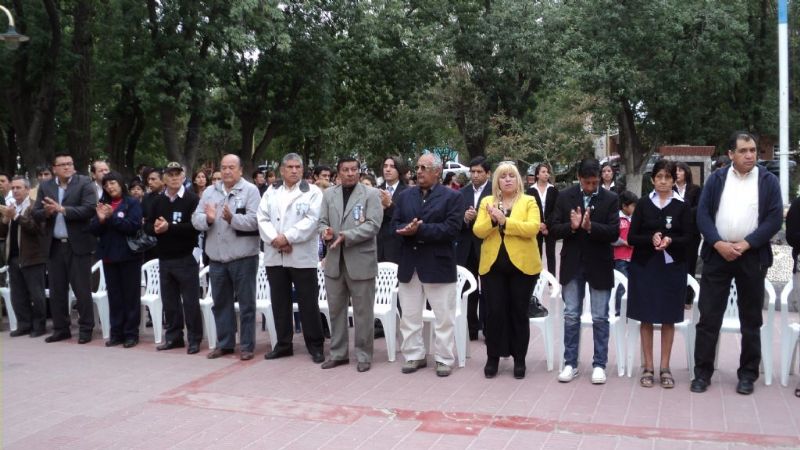 Homenaje a todos los veteranos de guerra de San José y Santa María