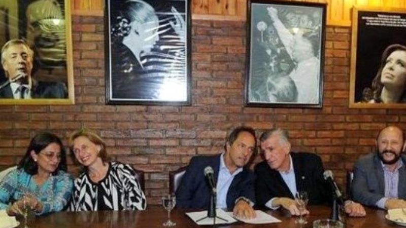 Lucía en la reunión de la cúpula del PJ Nacional