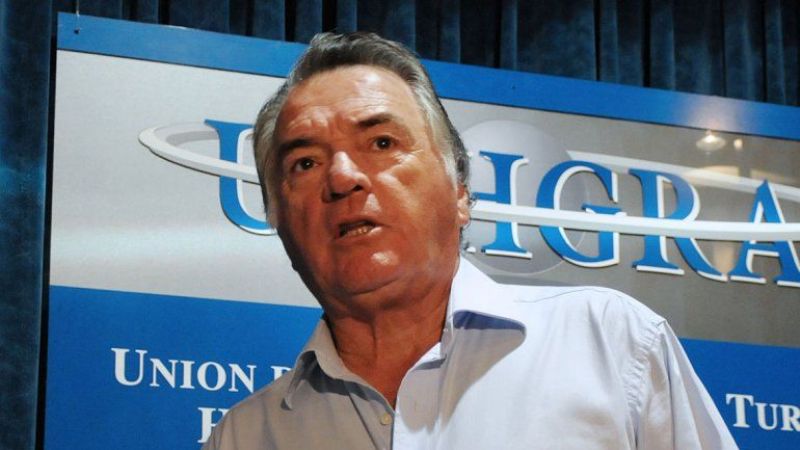 "El próximo paso son 36 horas con movilización y después 48 horas"