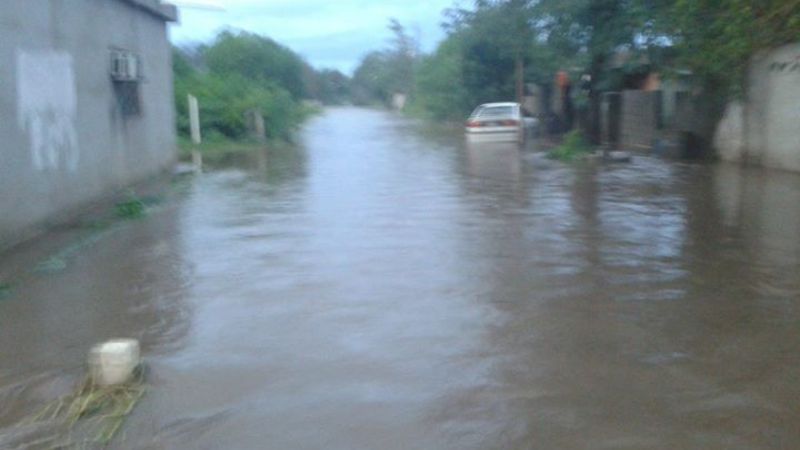 Más de 250 evacuados y volvió la lluvia
