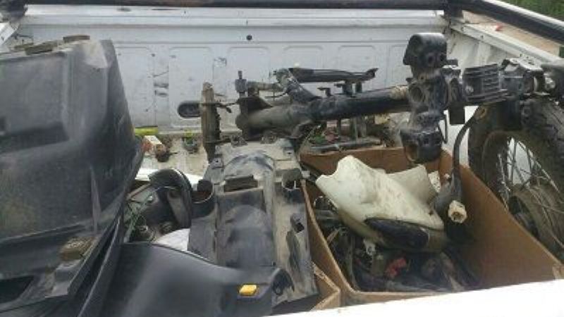 Roban una moto, y horas después la encuentran desarmada