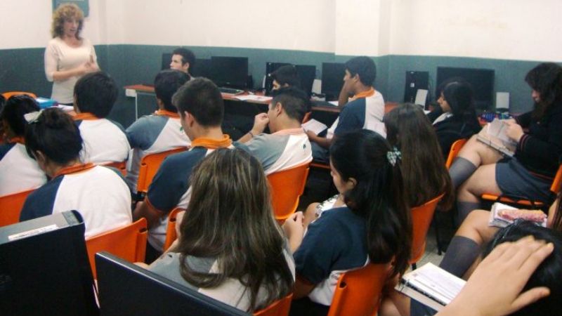 Trabajan en la educación de consumidores y usuarios