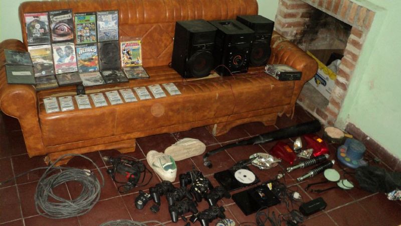 La policía secuestró varios elementos robados